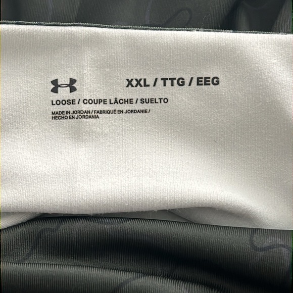 NEW Under Armour Loose fit Funnel Neck Cold Gear (XXL) - Picture 7 of 7